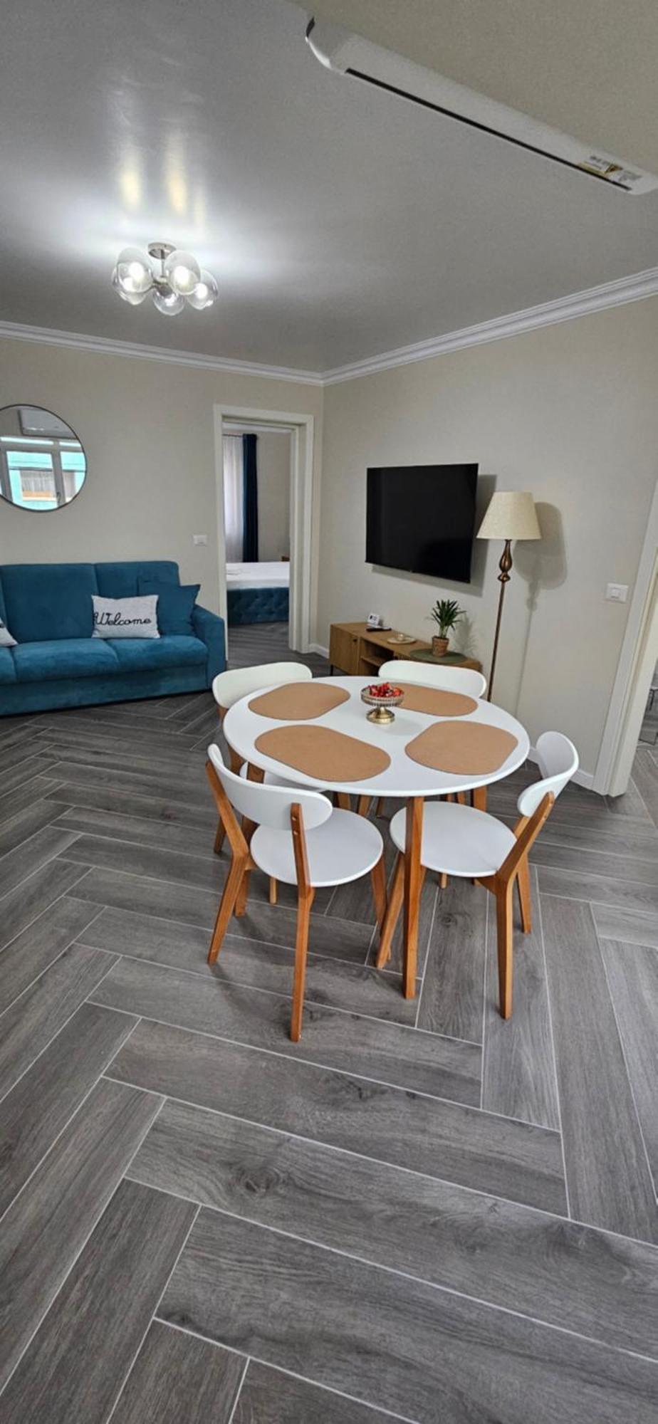 White Rezidence II Apartment Curtea De Arges Bagian luar foto