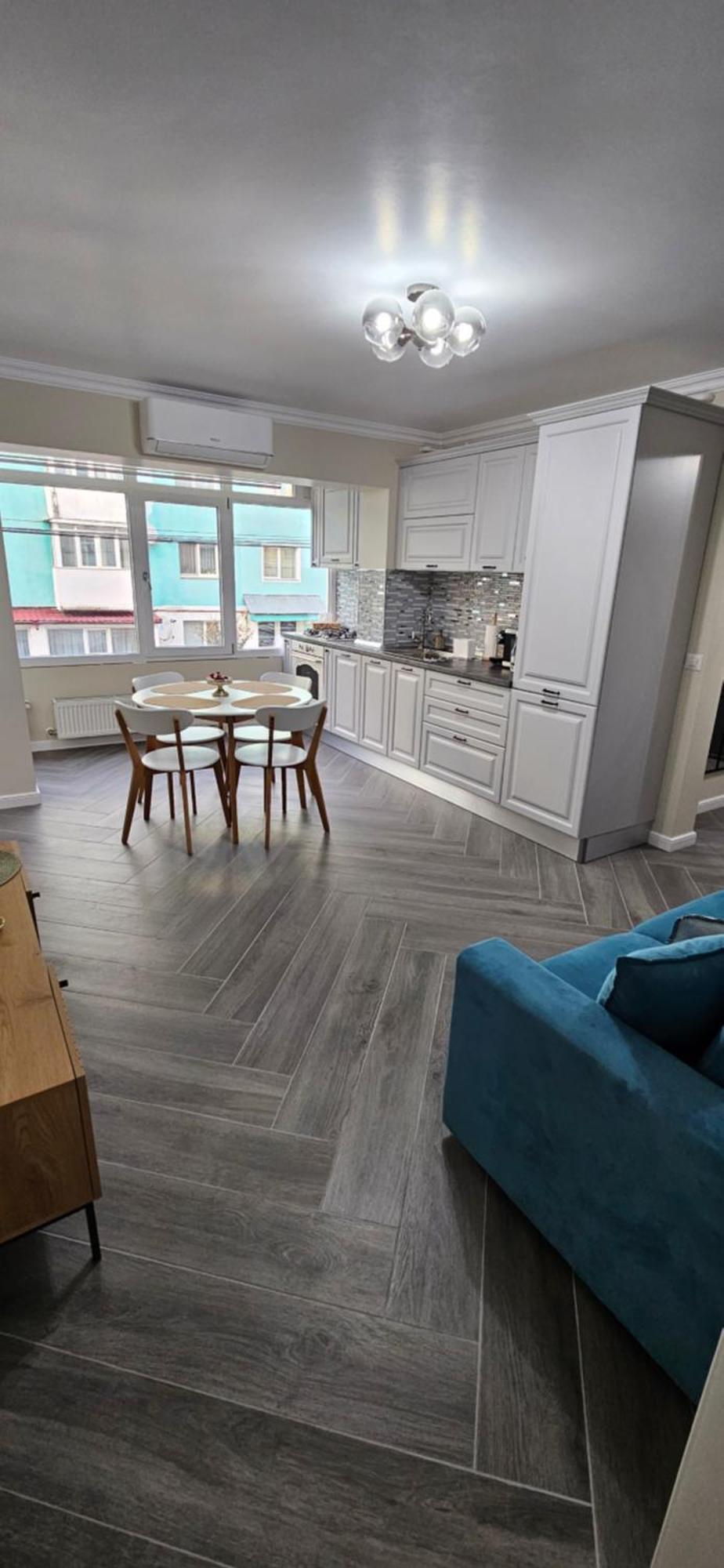 White Rezidence II Apartment Curtea De Arges Bagian luar foto